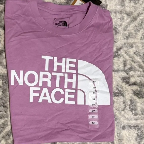 The North Face T shirt women’s size small - Picture 2 of 3
